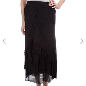 Gigi Moda chacha skirt in black